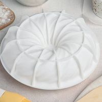 Силиконовая форма "Вихрь" 20*7см